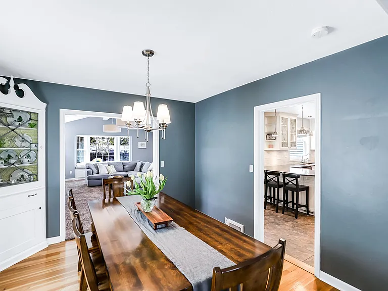 2616 S Madison St — Photo 8