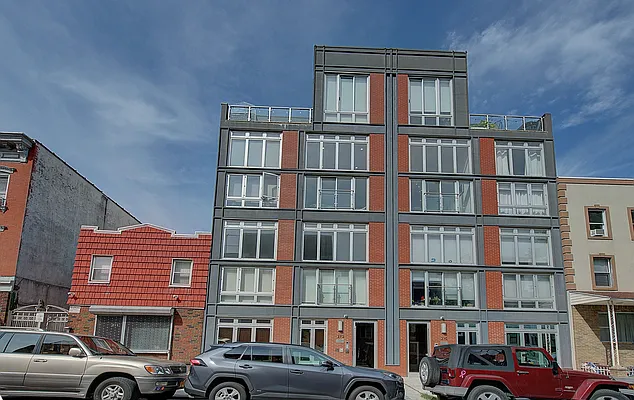 Sold by Keller Williams Realty Landmark II | media 35