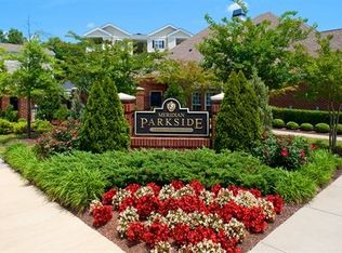 100 Summitt Ln APT 2B, Newport News, VA 23601