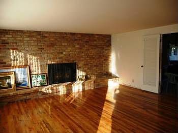 2nd image of 2639 Dolphin Way