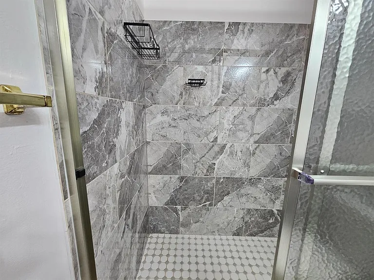 1060 Oak Grove Rd #37 — Photo 27