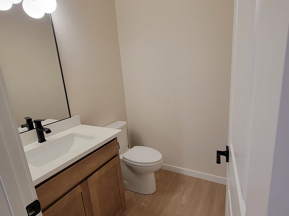 1/2 bathroom off kitchen