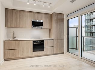 110 Broadway Ave #S1308, Toronto, ON M4P 1V7