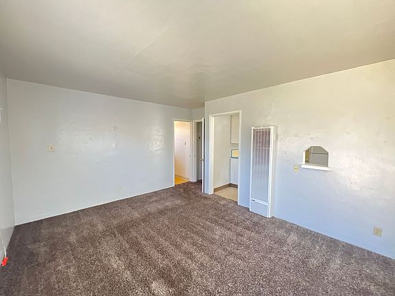 5th image of 2003 Lester St APT R