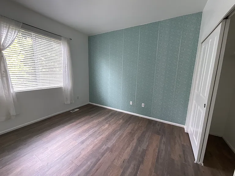 7202 Perry Ave SE — Photo 18