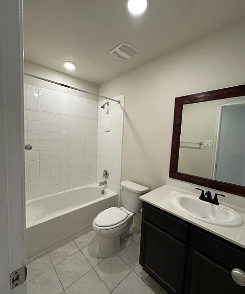1202 Meadow Wood Ct — Photo 9