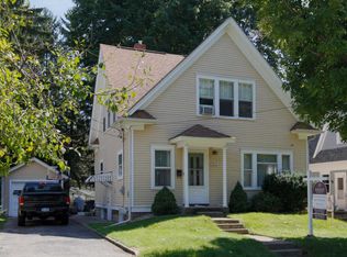 312 High St, Marshall, MI 49068