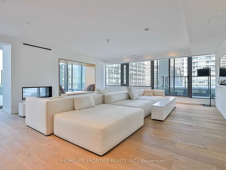 8 Hillsdale Ave E #744 — Photo 17