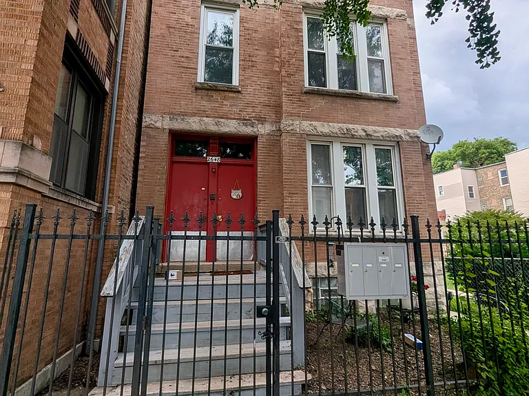 2648 W Rice St #2F — Photo 22