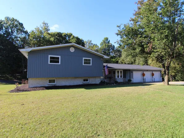 25 Helton St, Calvert City, KY 42029