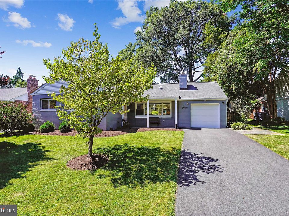 1st image of 2910 Cleave Dr