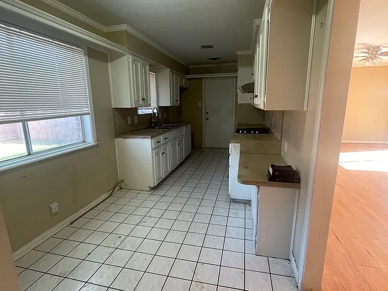 11130 Jackson Ter — Photo 3