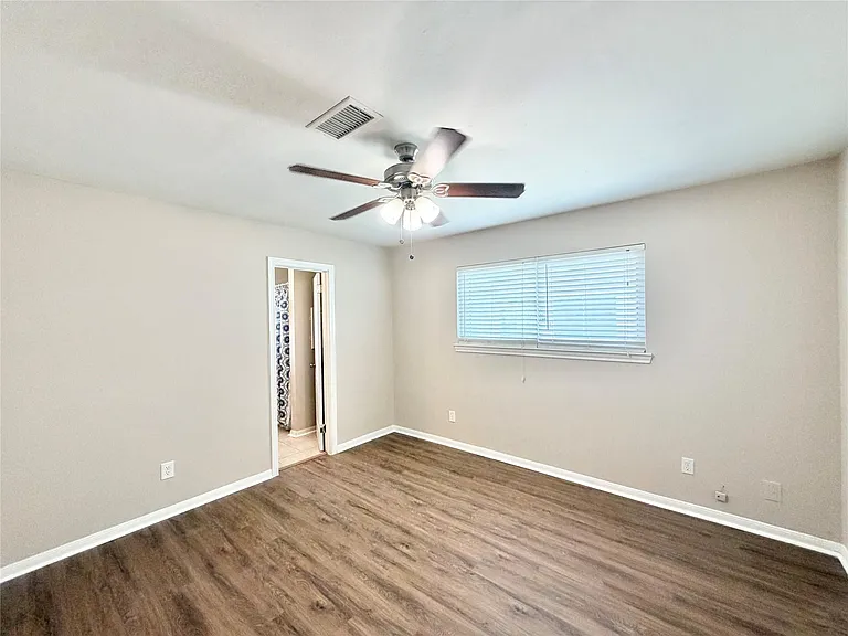 12426 Foxburo Dr — Photo 11