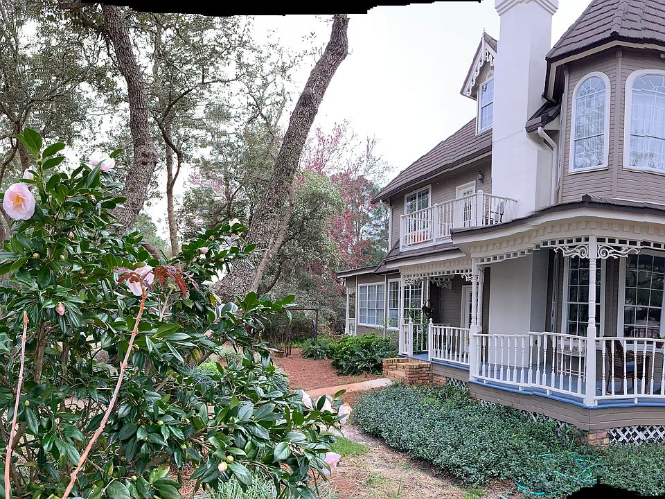 2nd image of 101 Indian Bayou Dr