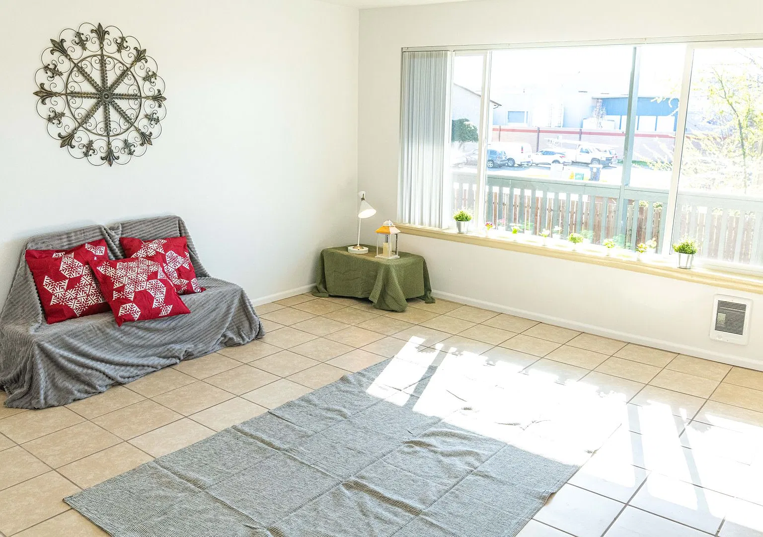Auburn Oaks Apartments — Photo 1