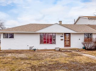 8733 S Beck Pl, Hometown, IL 60456