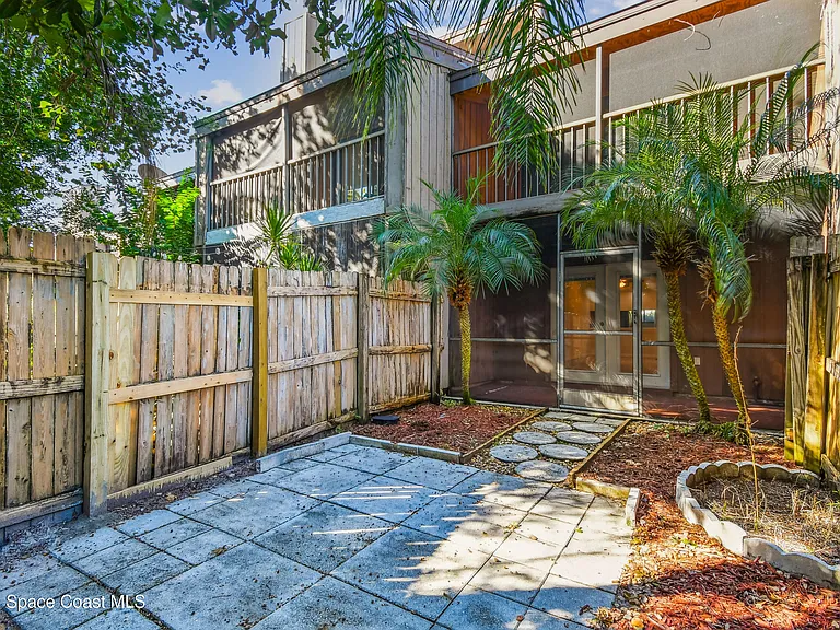 3687 Royal Oak Dr #6 — Photo 25