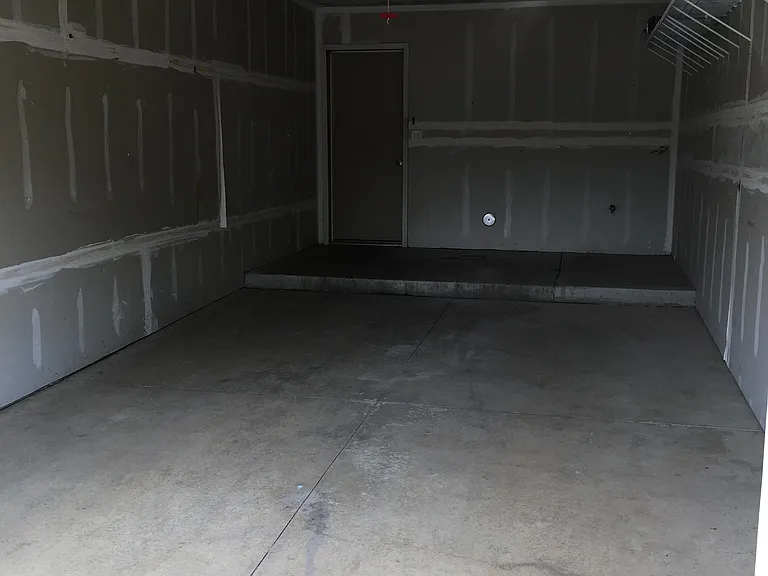 20209 Chesapeake Cir — Photo 52