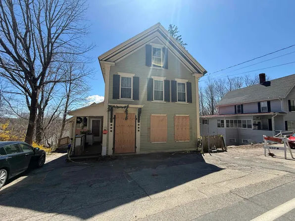18 W High Street, Somersworth, NH 03878