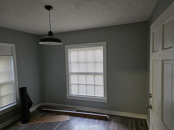 5th image of 1800 N 10th St
