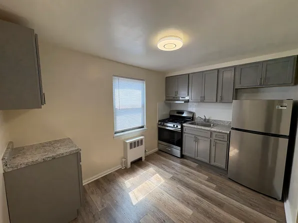 161 Darwin Ave #161, Rutherford, NJ 07070