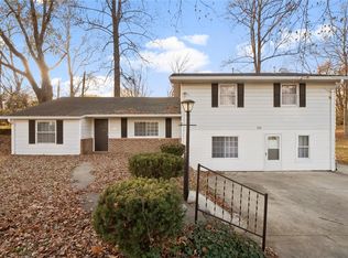 113 N Ruby Ln, Fairview Heights, IL 62208