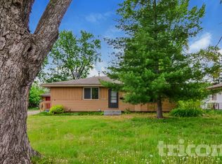 1572 Pullman Ave, Saint Paul Park, MN 55071