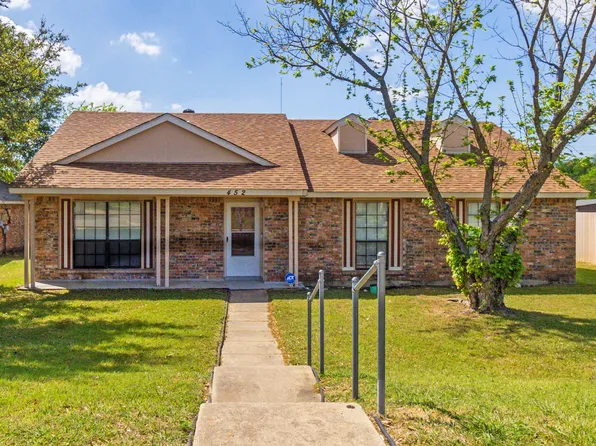 452 Matterhorn St, Cedar Hill, TX 75104