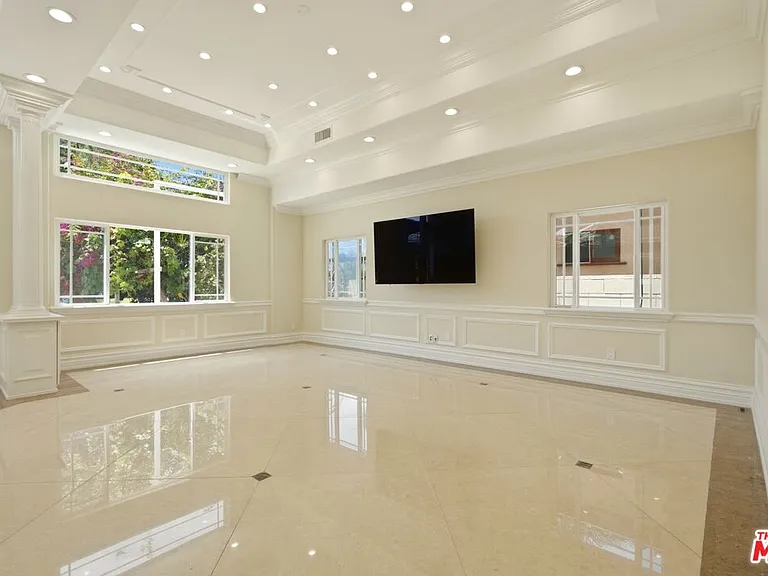 1510 Cardiff Ave — Photo 19