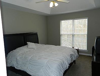 4th image of 4083 Eagle Nest Dr