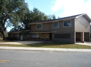 6543 Oakcrest Rd, Milton, FL 32570