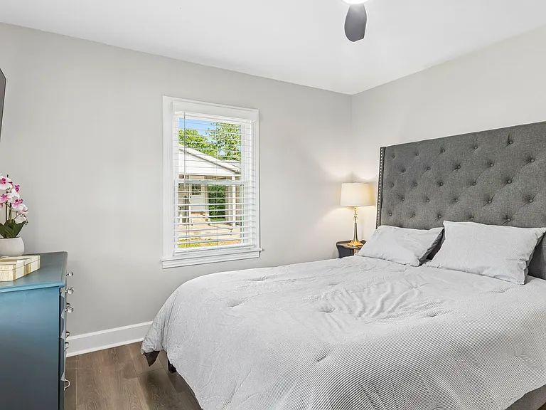 715 Lynn St — Photo 21