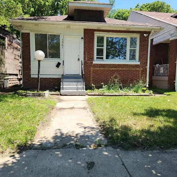 1361 Ellsworth St — Photo 1