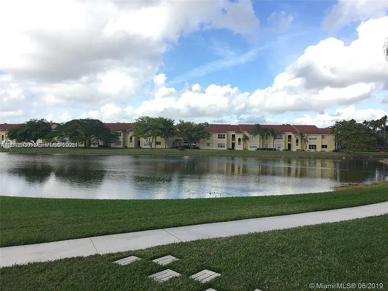 701 Vista Isles Dr #1614 — Photo 17