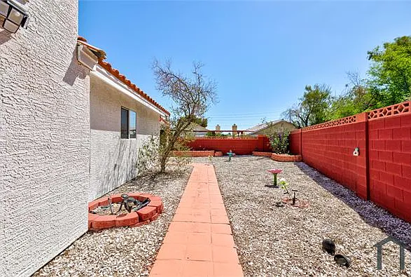 5438 Beaverhead Dr — Photo 29