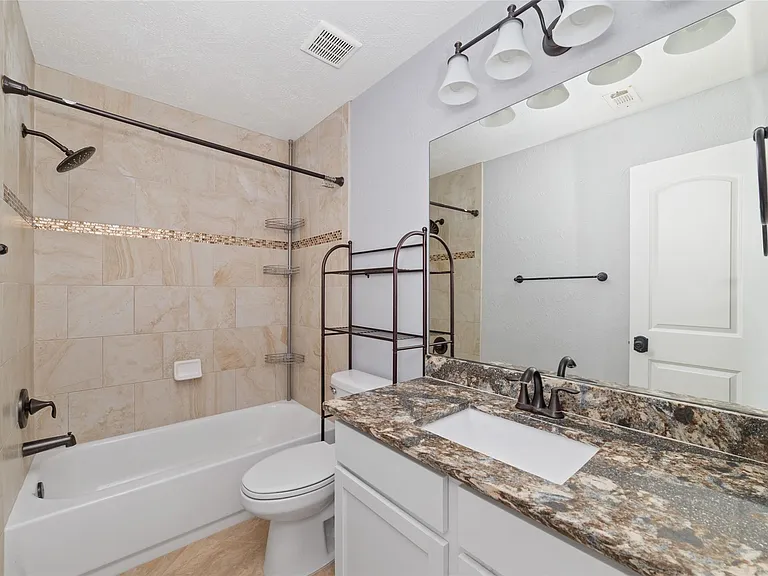 20822 Whitevine Way — Photo 8