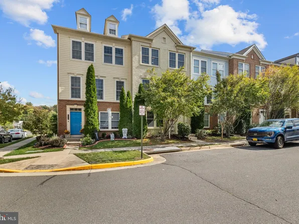 169 Great Laurel Sq SE, Leesburg, VA 20175