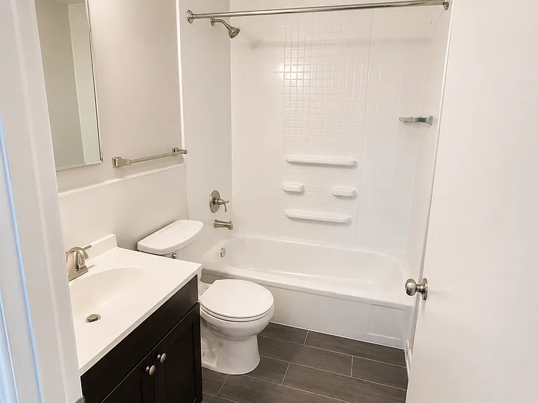 10300 Dudley Dr — Photo 19