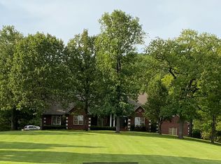 1367 Peach Orchard Ln, Ozark, AR 72949