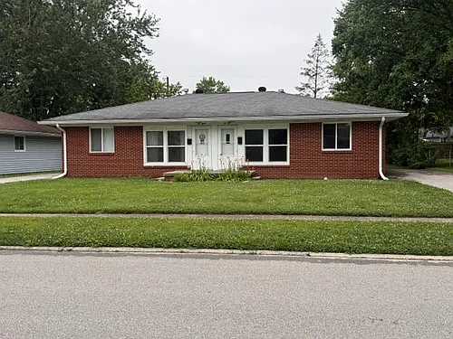 210 Wayside Dr Photo 1