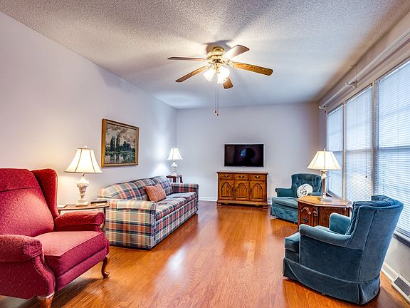 5th image of 818 Fair Ave