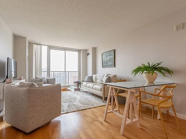 8-12 Museum Way Unit 2325, Cambridge, MA 02141