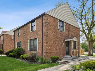 440 East Ave, La Grange, IL, 60525