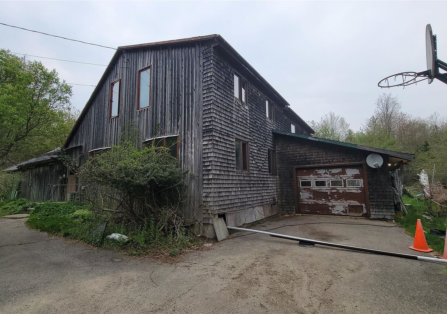 1324 Shore Rd, Lamoine, ME 04605 Zillow