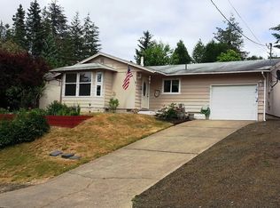 192 Woodridge Rd, Coquille, OR 97423