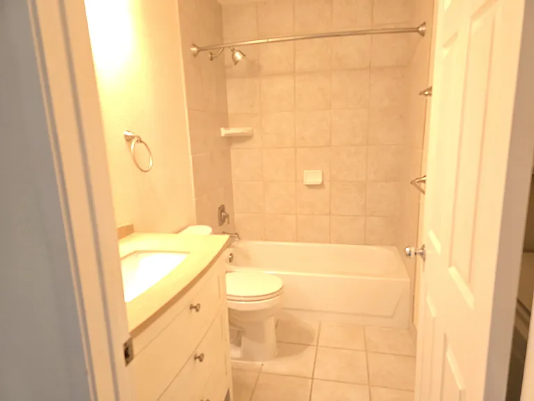 75-6081 Alii Dr #J202 — Photo 1