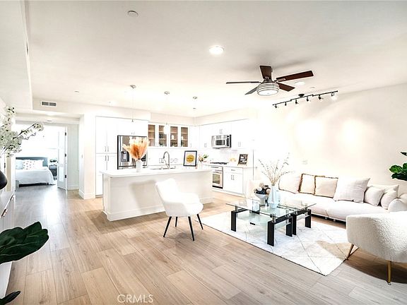 4th image of 617 Rockefeller