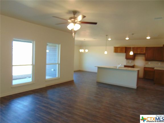 5th image of 3201 Salt Fork Dr