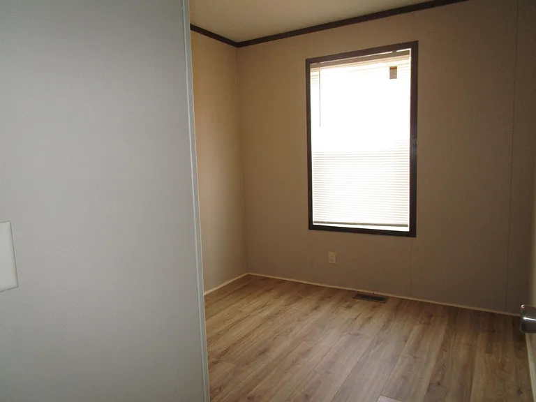 Pavilion Estates — Photo 18