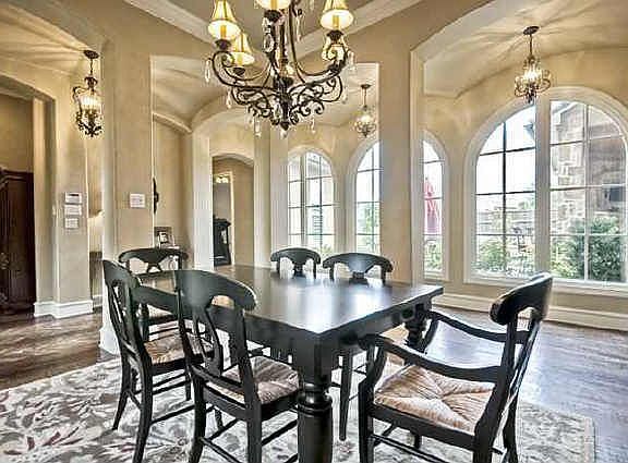 5th image of 11865 Verona Ct